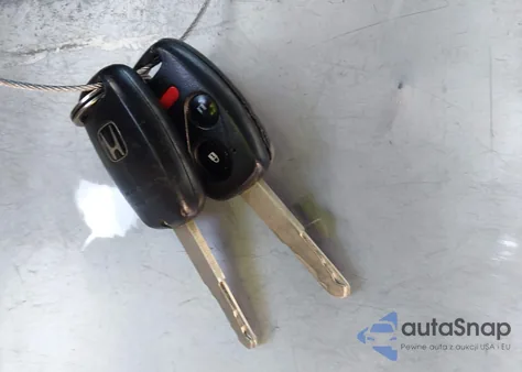 2006 Honda Accord 2.4 Ex z USA, uszkodzony, nr VIN 1HGCM56716A179978